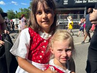 b9218f8f-24fe-45f5-93f6-fc3d0829e025